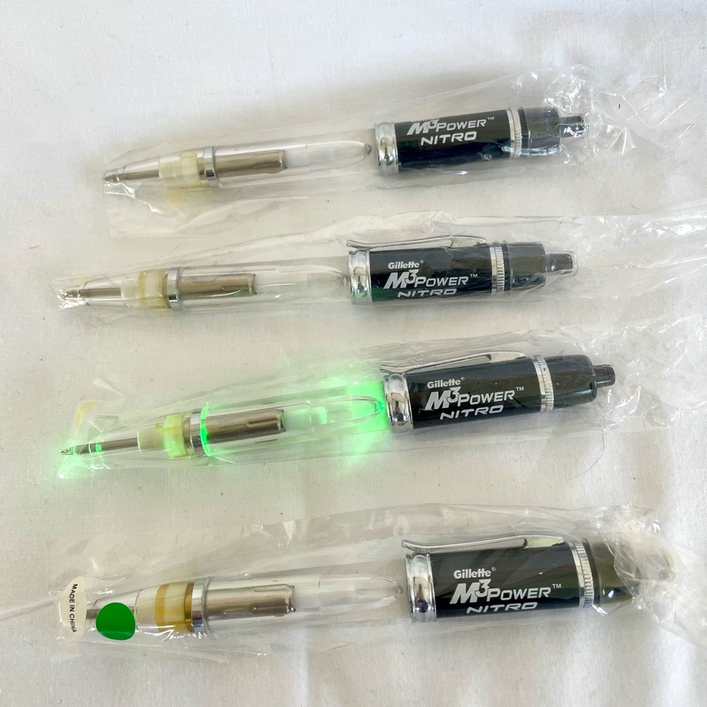 Vintage Lot Of 4 Gillette M3 Power Nitro Lighted Pens *NEW*